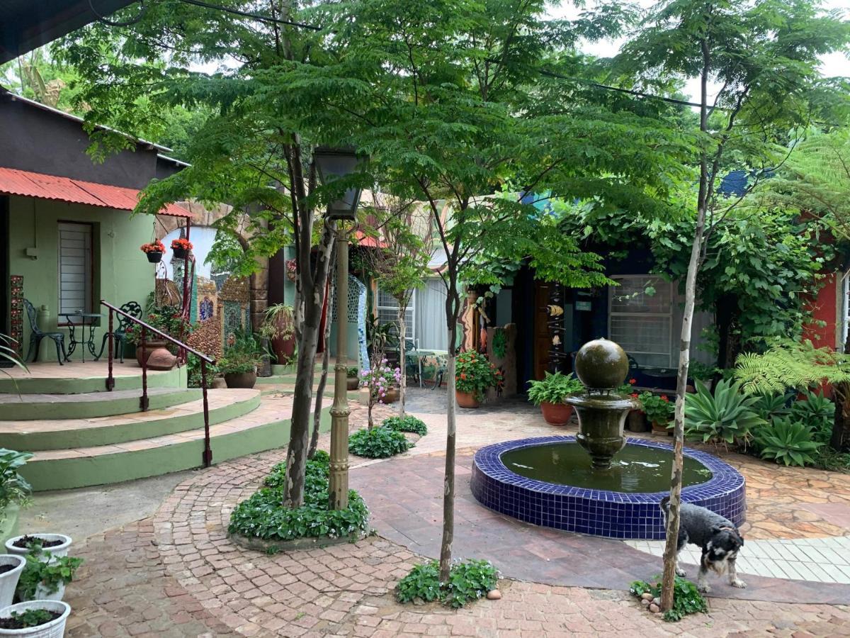 Rabbit Hole Hotel Johannesburg Exterior foto
